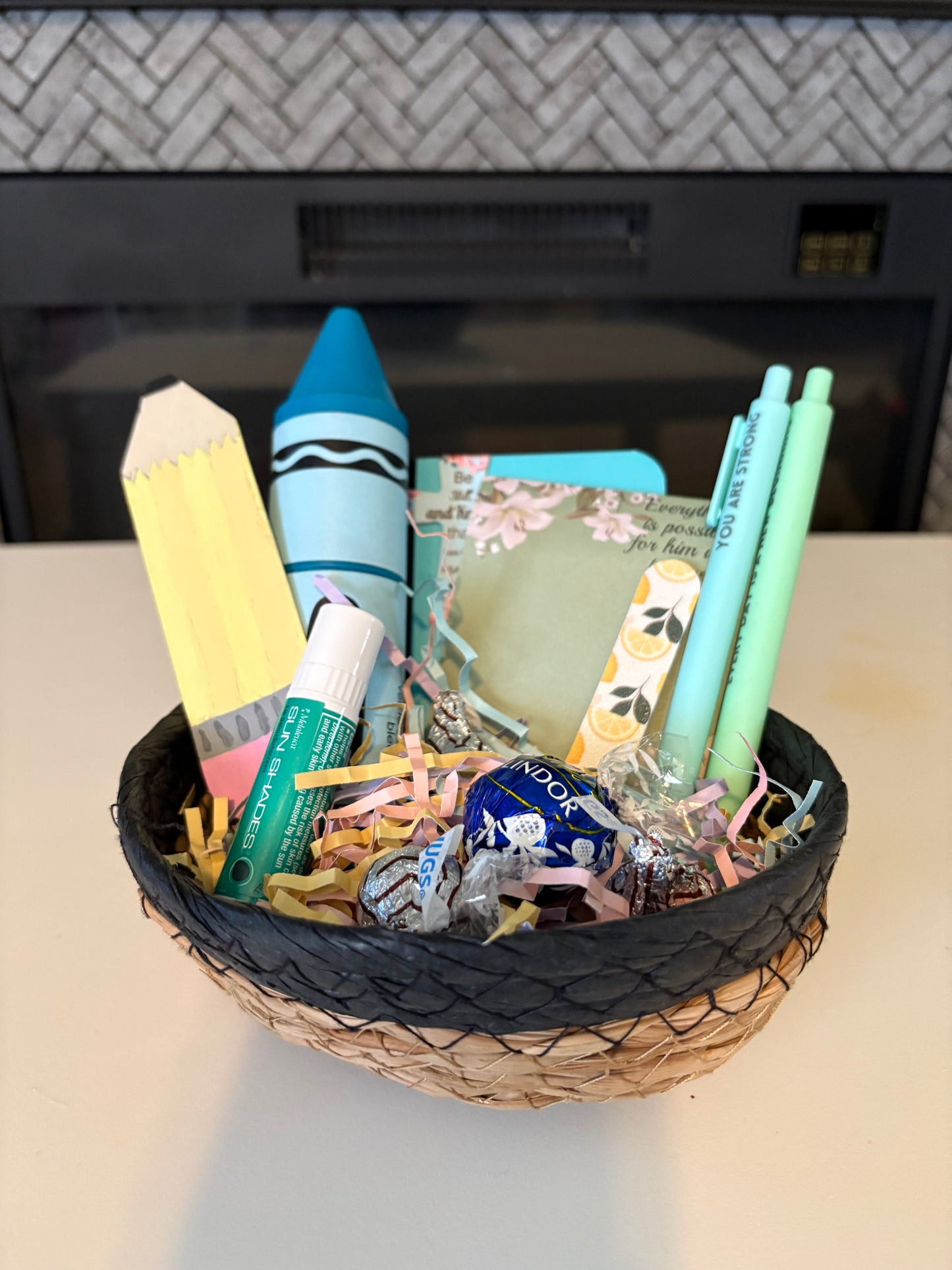 👩🏼‍🏫 👨🏼‍🏫 Teacher Mini Bulk Brag